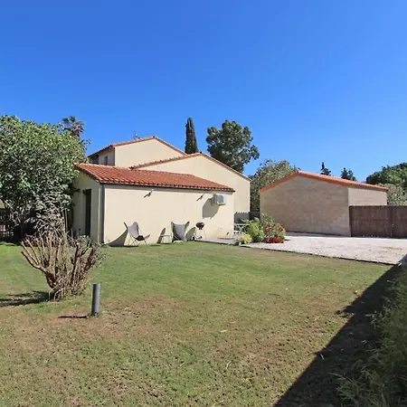 Apartament Studio Avec Jardin Et Terrasse